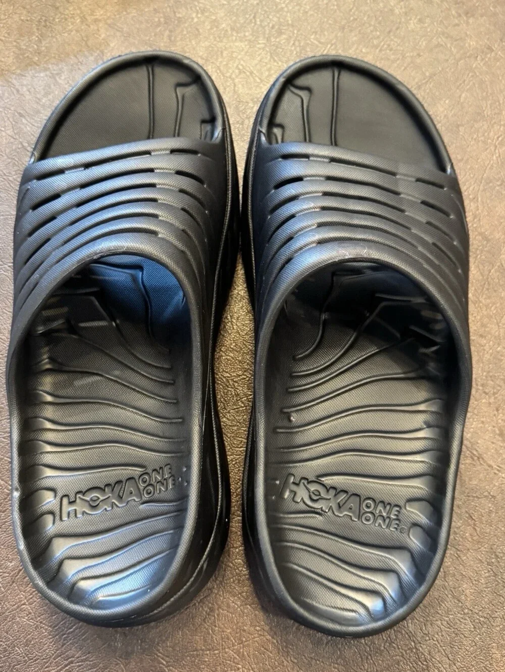 HOKA ONE ONE Recovery Slides Black Men’s 8 Women’s 10 Cushioned Slip On Sandals